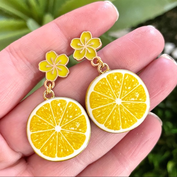Floral Lemon Dangle Earrings - Picture 4 of 6